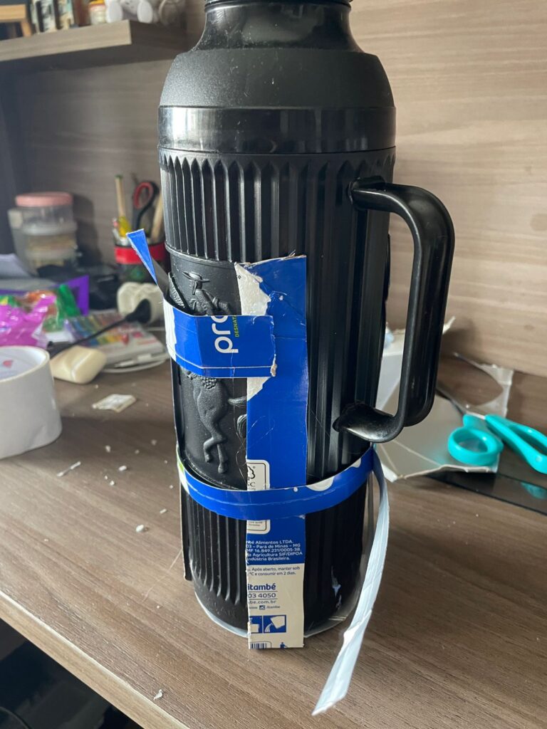 A termic bottle in the prototype.